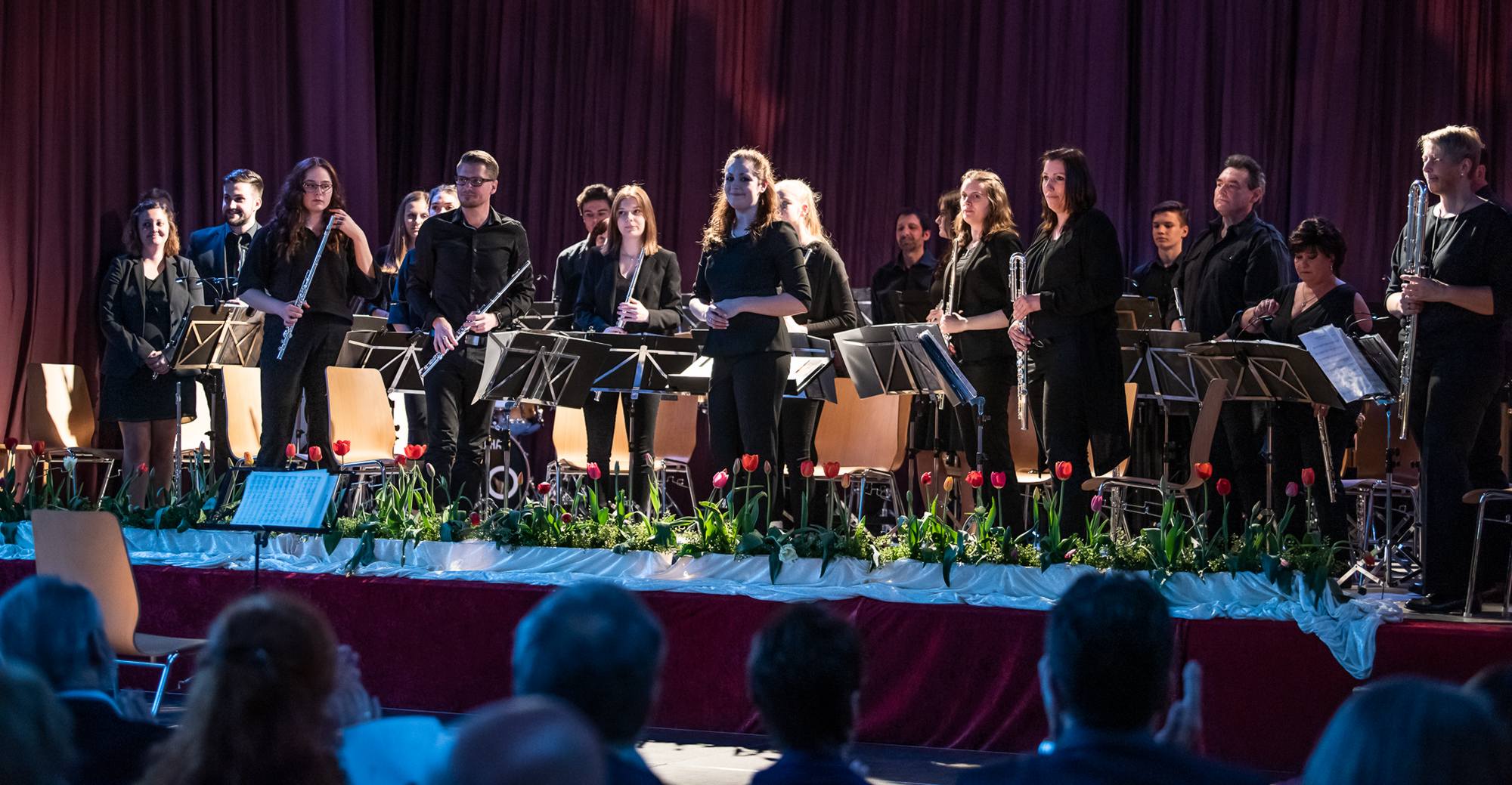 2019_spielmannszug_frhlingskonzert_stehend bhnea