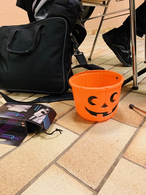 4EC533EA-9BE8-4DFE-B401-AC3355B3879B