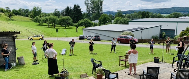 bdf958f9-9c2e-4e60-9e77-fe64c18fc2c6