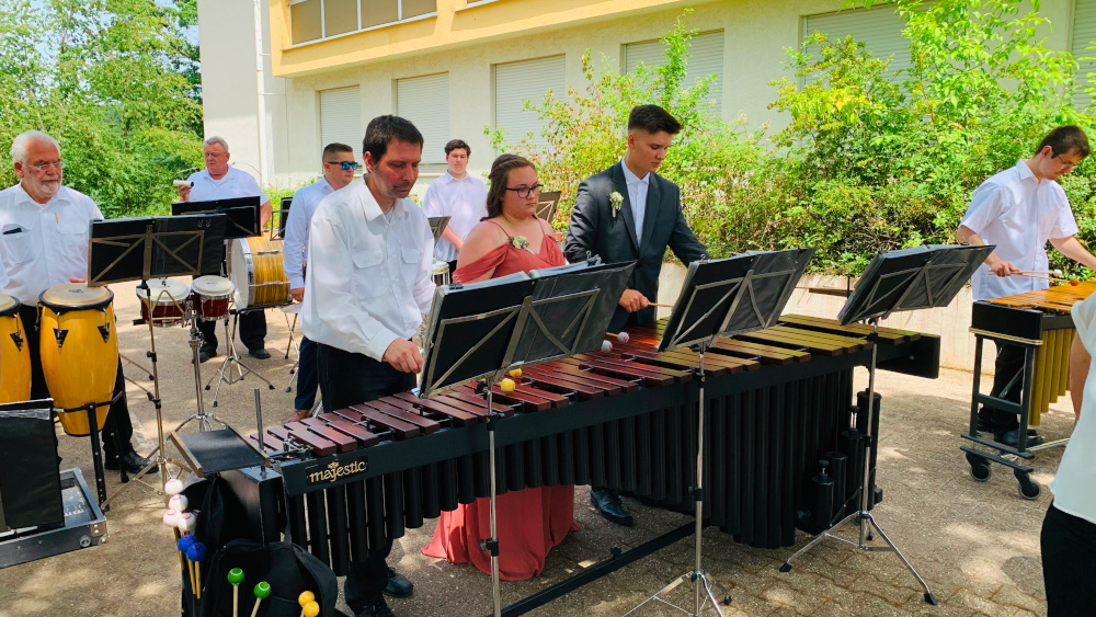 2539BEA3-7A7B-4E89-A3E3-B16F8CABC9E9