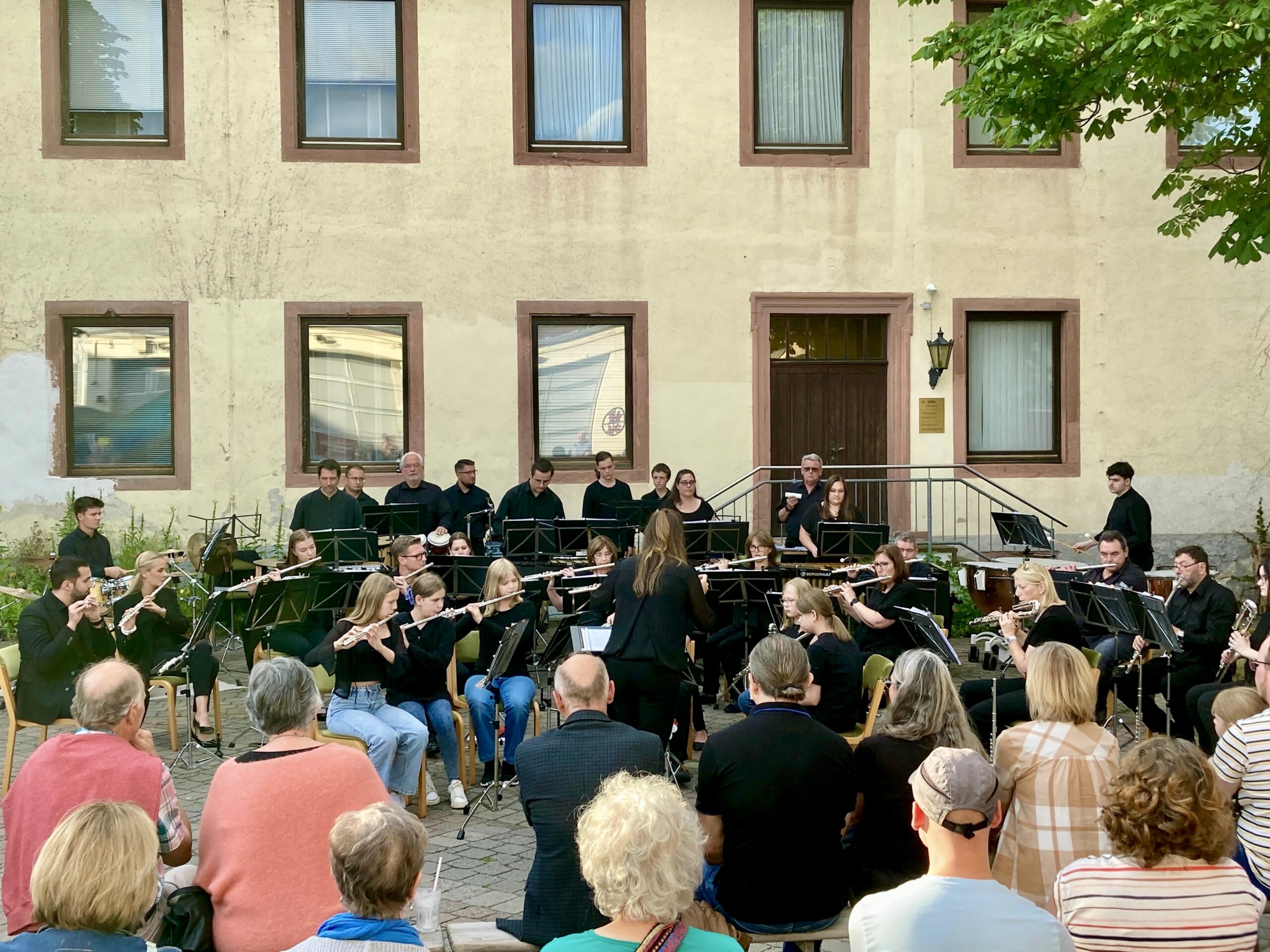 71294558-415b-446e-9409-2353d36e8525