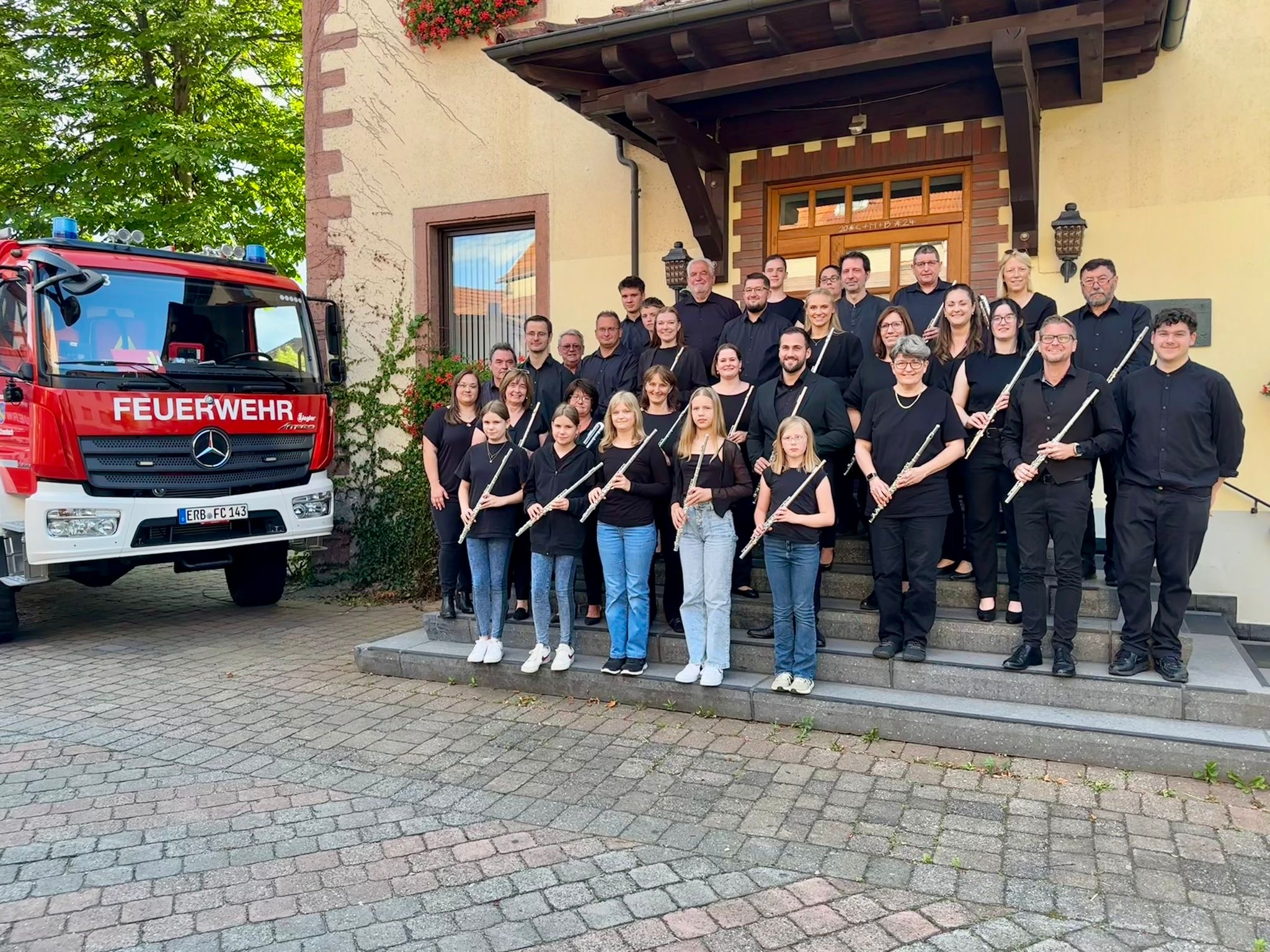 f13ab45a-e4da-4a2f-bb4b-eae017227dd5