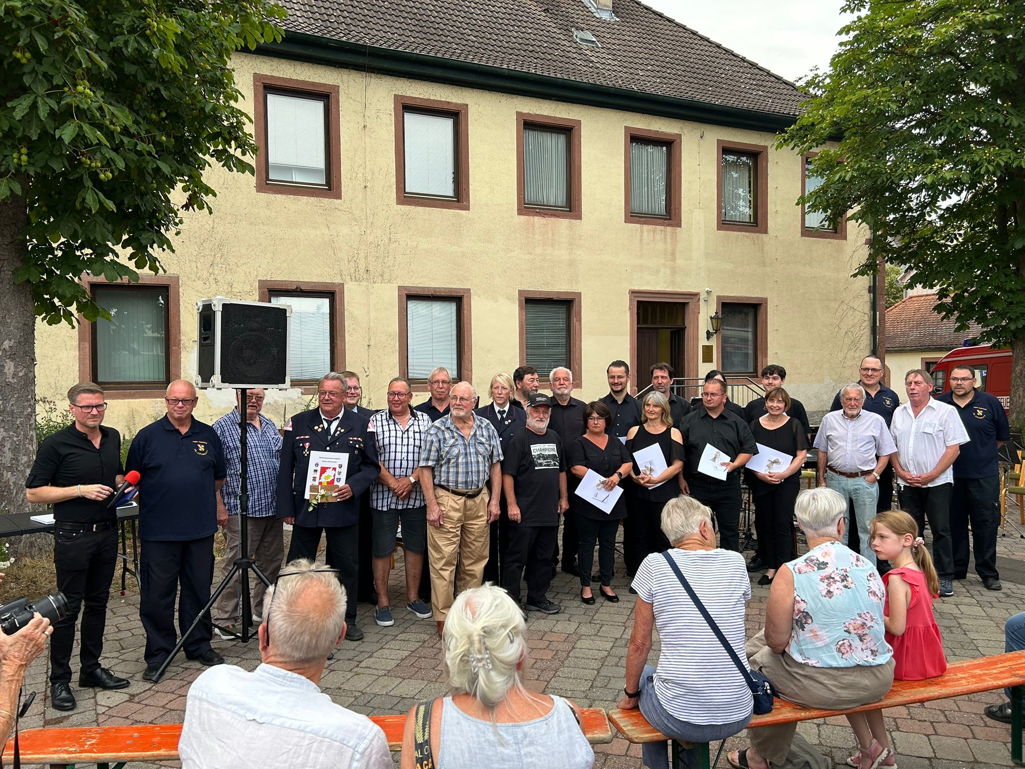 f7bdd4de-c343-4553-b090-f9034550caa3